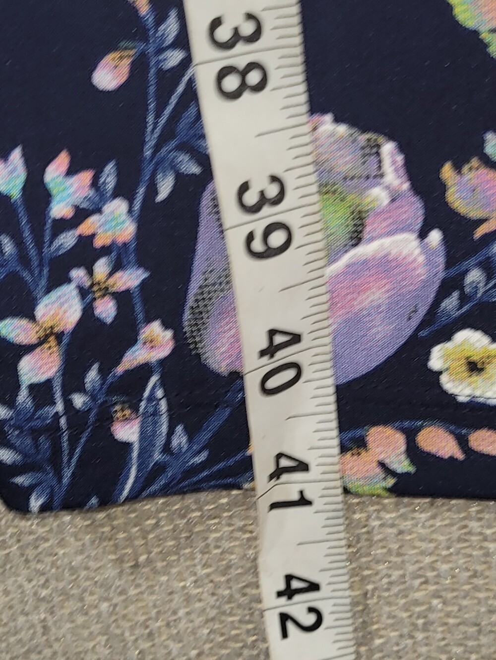connected apparel Size 16 Navy Floral V-Neck Ruffke Sleeve Flutter Midi Dress - Picture 4 of 7